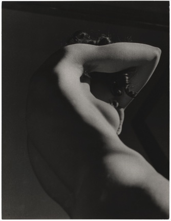 André Steiner.
Lily Steiner, 1933.
Silver bromide-gelatin print.
© Nicole Bajolet-Steiner
