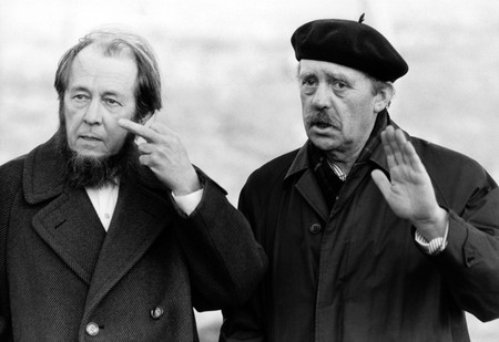 Неизвестный автор.
Александр Солженицын и Генрих Бёлль.
13 февраля 1974.
Архив семьи А. И. Солженицына.
© Sygma