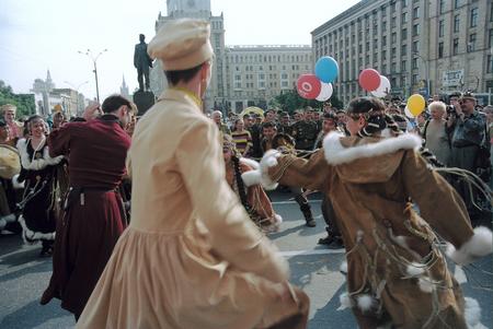 Из серии «Чукотские танцы на Триумфальной площади»