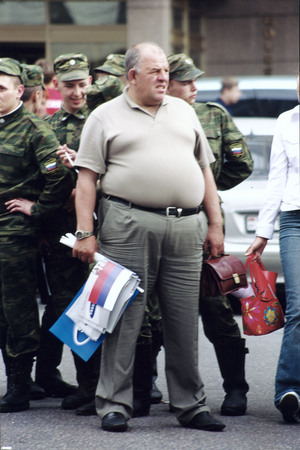 Из серии «3 июля 2004г. Москва встречает Олимпийский огонь»