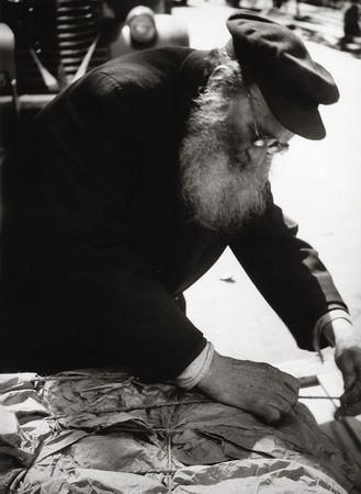 Nathan Lerner.
Old Man with Beard. Maxwell Street, Chicago. 
1936