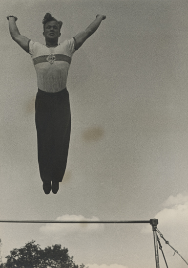 Alexander Rodchenko «Jumping from a Horizontal Bar», 1936. From the collection of the «Moscow House of photography»