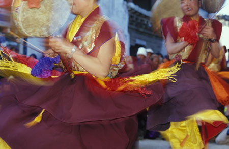 Леонид Круглов.
Тибет. Королевство Мустанг. 
2002. 
Цветная фотография, C-print hp DesignJet 5000