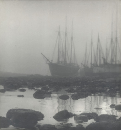 Vasili Ulitin.
Ships at Low Tide. 
1926. 
М. Golosovsky collection