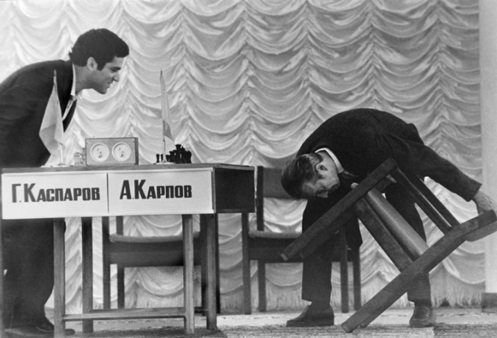 Boris Dolmatovsky.
Chief arbiter of match Svetozar Gligoric tests a chair of Anatoly Karpov. Moscow, 1984