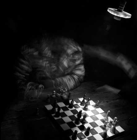 Из серии «Шахматы 24 часа»
