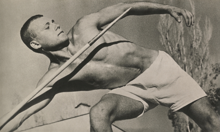 Max Penson. Javelin thrower. Uzbek SSR.
1928. Silver gelatin print. MAMM collection