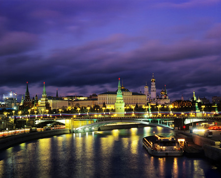 Из серии «Москва √ Москва река»
