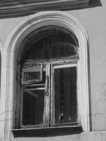 Из серии «Прощание со старыми московскими окнами»