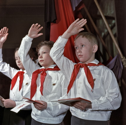 Dmitry Baltermants.
Young Leninists Alyosha Pilyaev and Igor Usakov. Moscow.
1961.
Ogoniok archive
