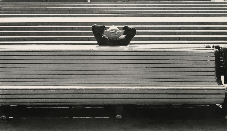 Александр Слюсарев. Скамейка. 1962. Серебряно-желатиновый отпечаток. Собрание МАММ
