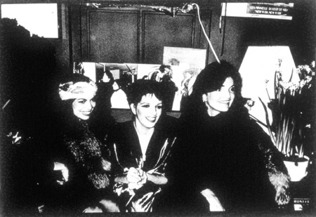 Andy Warhol.
Bianca Jagger, Liza Minnelli & Jacqueline Onassis in Liza’s Dressing Room, NY
