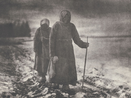 Sergei Lobovikov.
Vagrant Russia. 
1910s. 
Union of Photo-artists of Russia collection