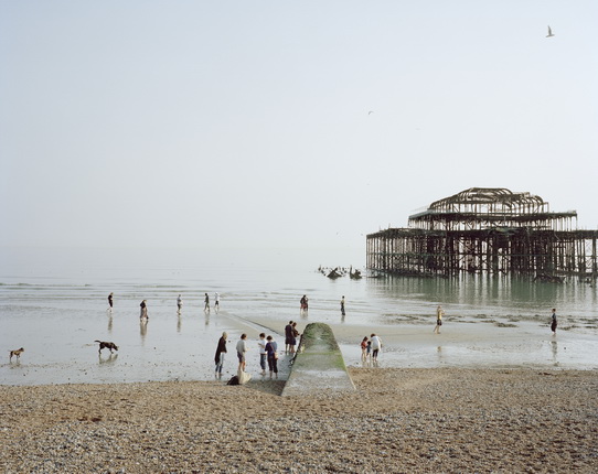 Simon Roberts.
Brighton West.
Pier, East Sussex, April 2011.
From Pierdom.
Courtesy of The Photographers' Gallery, London
© Simon Roberts