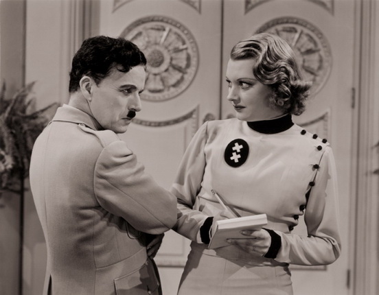 Чарли Чаплин. «Великий диктатор» (1940).
© Roy Export Company Establishment, предоставлено NBC Photographie, Париж