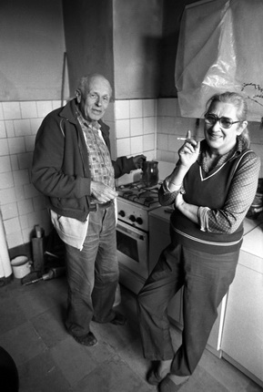 Yuri Rost.
Andrei Sakharov at home in his kitchen with wife Yelena Bonner. 1987