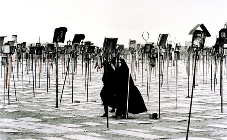 Christine Spengler.
A cemetery of martyrs in Iran. 
1979