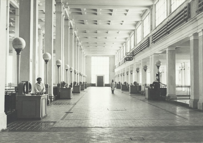 Emmanuil  Evzerikhin. 
Waterworks. Filters hall
Moscow, 1939.
Gelatin silver print by the artist.
Collection of the Multimedia Art Museum, Moscow.