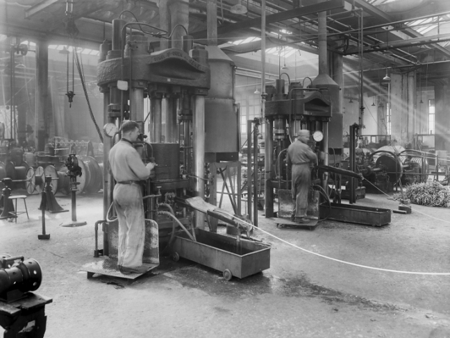 Girolamo Bombelli.
Pirelli Factory. Press machines.
Bicocca, Milan, 1920—1930
© Collezioni ICCD, Roma