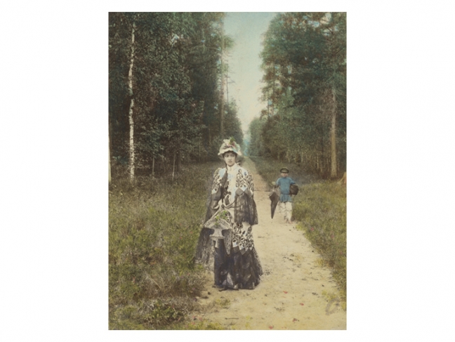 Alexei Mazurin. Taking a stroll. 1898. Salted paper, honey-based watercolour, varnish. MAMM collection