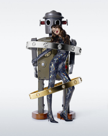 Jean Lariviere.
Robot romance. 
2006. 
Cartier Art magazine.
© Jean Lariviere