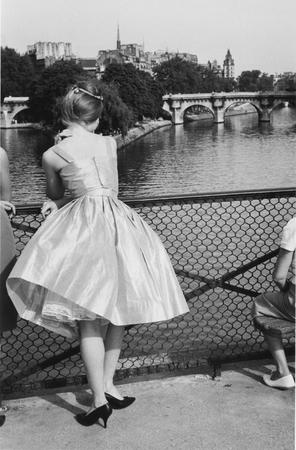 Жанин Ньепс.
Женщины. 
Париж, 1950-е. 
©Жанин Ньепс/RAPHO