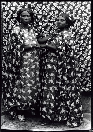 Seydou Keïta.
Sans titre, 1958.
Tirage argentique.
© Keïta/IPM Courtesy CAAC-The Pigozzi Collection, Geneva