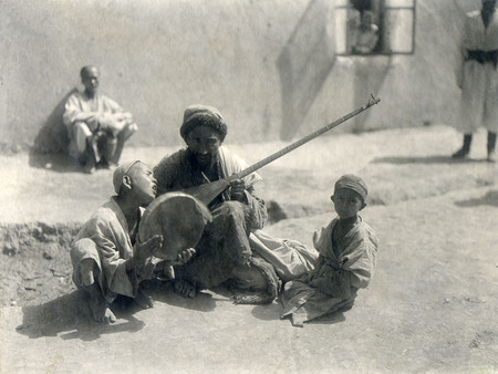S.M. Dudin.
Musicians. Uzbeks. 
1901. 
Collection of the Russian Ethnographic museum, St.-Petersburg