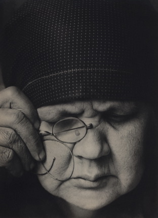 Alexander Rodchenko.
Portrait of the Artist’s Mother. 1924.
Collection of the Moscow House of Photography Museum.
© A. Rodchenko – V. Stepanova Archive.
© Moscow House of Photography Museum