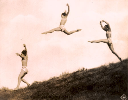 Gerhard Riebicke.
Cutting of the Jump from “Way to Force and Beauty” Film, Director Wilhelm Praguer, UFA-film. 
1925. 
Bodo Niman Gallery, Berlin