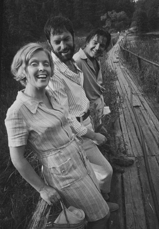 Juozas Budraitis.
Eugenia Pleshkite, Regimantas Adomajtis, Bronius Babkauskas at shooting of film “Saduto-Tuto” (film director Almantas Grikevicius). 
1973. 
Artist’s collection