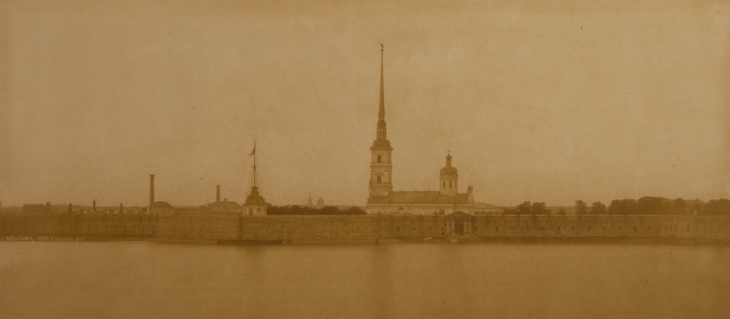 Ivan Bianchi.
St. Petersburg. Sts.Apostles Peter and Paul Cathedral, 1712-1733, Peter and Paul Fortress
Architect: Domenico Trezzini.
View from the Winter Palace.
Albumen print, 1853.
© Jean Olaniszyn, Archivio Ivan Bianchi