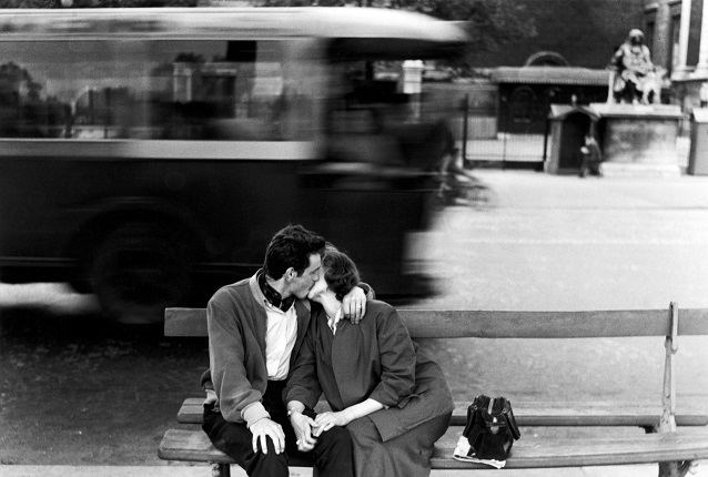 Gianni Berengo Gardin. Paris, 1954 
© Gianni Berengo Gardin/Courtesy