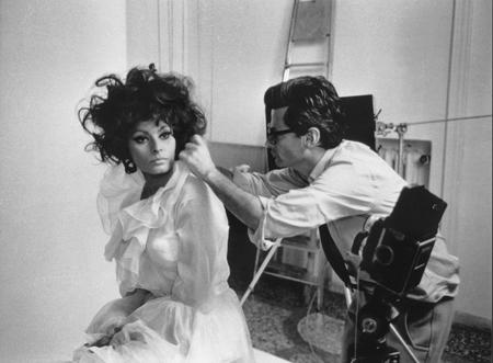 Tazio Secchiaroli.
Sophia Loren and Richard Avedon. 
1966. 
Rome. 
©Tazio Secchiaroli fund